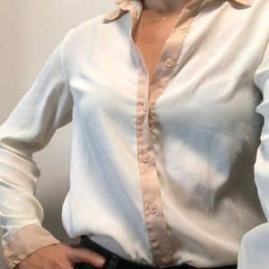 H&M Off white blouse with dusty rose trim